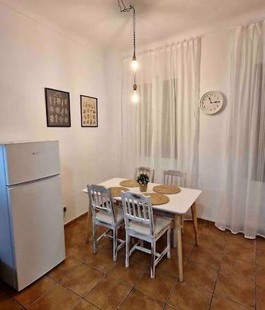グラナダApartamento Zacatin Centroアパートメント エクステリア 写真